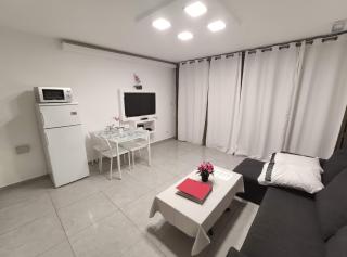 Vacation Apartment Eilat - Eilat - 2