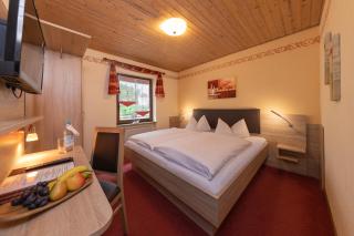 Hotel-Restaurant Straussen - Harburg - 3