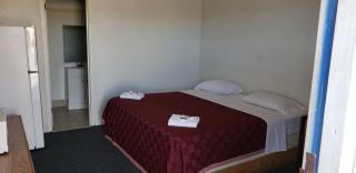 Executive Inn - 9