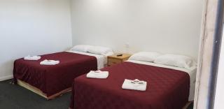 Executive Inn - 6