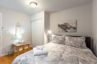 @ Marbella Lane 2BR House in Downtown Redwood City - Redwood City - 0