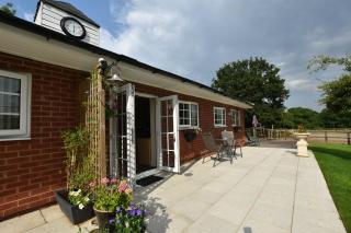 Little Rushbrook Cottages - Tanworth - 1