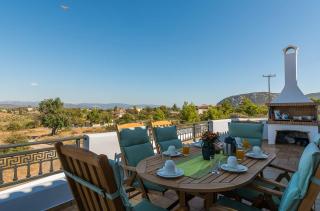 HOUSE NEXT TO THE SEA - 6