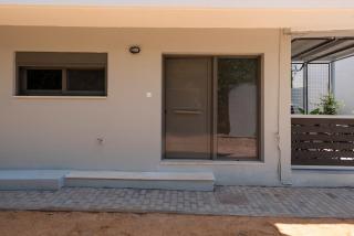 Kalamata Center Ground Floor 2BR Apt with Small Yard & 1Gbps Fiber - 1