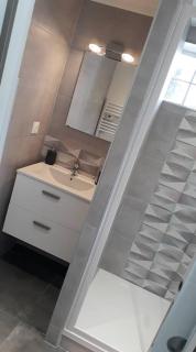 Studio rénové avec terrasse ST RAPHAEL - Saint-Raphaël - 3