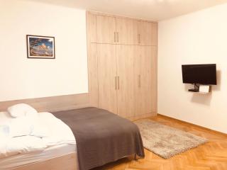 Heroes’ Residence II - Budapest - 5