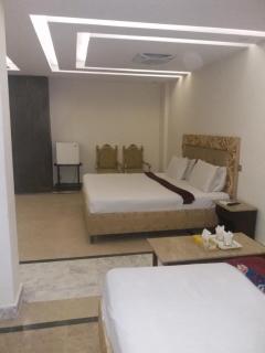 Hotel Mayfair - Lahore - 5