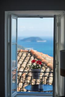 Rodia House - Glossa - 0