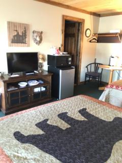 Warrensburg Inn & Suites - 6 Mi to Lake George - Warrensburg - 9