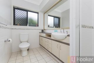 Oceania Beach Paradise - LJHooker Yamba - Yamba - 3