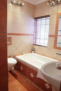 Waterkloof Guest House - Pretoria - 7