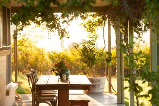 Rosby Guesthouse and Studio - Eurunderee - 5