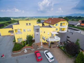 Hotel Orion - Ivanec - 9
