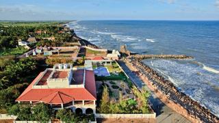Neemrana's - Bungalow on The Beach - Tarangambādi - 0