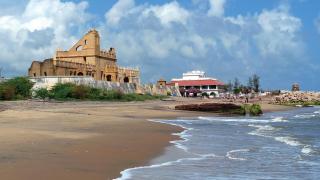 Neemrana's - Bungalow on The Beach - Tarangambādi - 7
