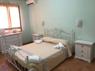 Sa Corti Antiga Apartment - SantʼAntìoco - 8