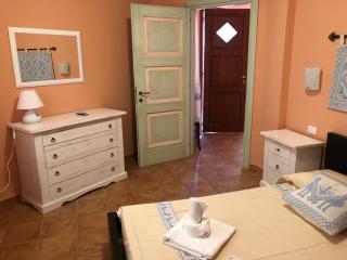 Sa Corti Antiga Apartment - SantʼAntìoco - 9