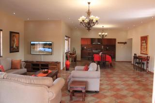 Hornbills Rest Country Home - 0
