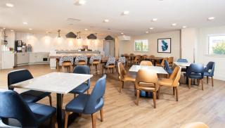 Pomeroy Hotel Fort McMurray - 3