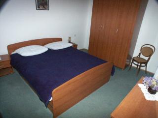 Apartments by the sea Tisno, Murter - 815 - Tisno - 4