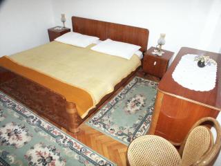 Apartments by the sea Tisno, Murter - 815 - Tisno - 2