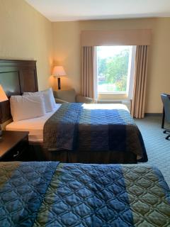 Ambassador Inn & Suites - Tuscaloosa - 4