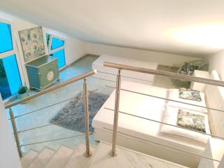 Azur Pearl with free EV Ch-Station - 4