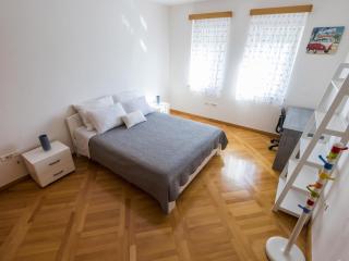 Seaside Villa in Zadar with swimming pool - Zadar - 6