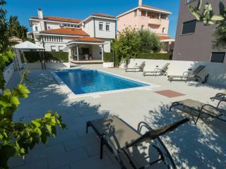 Seaside Villa in Zadar with swimming pool - Zadar - 3