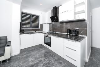 CONCEPT APARTMENTS - 4