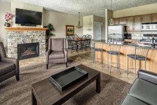 Bighorn Meadows Resort - Radium Hot Springs - 4