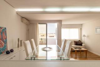 Light and bright apartment in central Valencia - Valência - 0