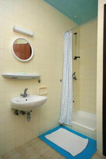 Apartments with parking space Njivice, Krk - 5476 - 4