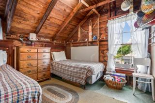 Ocean Front Cottage - Long Beach - Rockport - 1