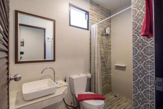 Amarin Hotel Patong - 6