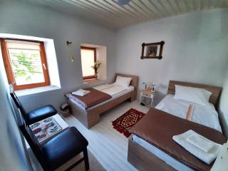 Kulla Dula Guesthouse - Gjakove - 9