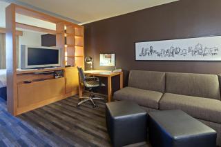 Hyatt House Houston Galleria - 9