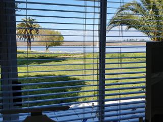 Kingfisher by the river - self catering - 2