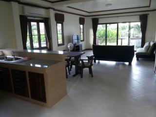 Tulip Villa Oceanview - 1