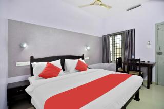 Shanthi Residency - Pathanāmthitta - 4