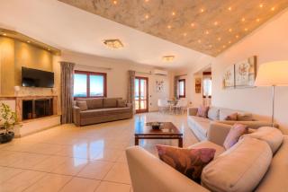 Akrotiri Apartments - 2
