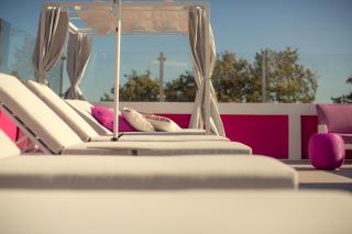 Chic Studios - Parede - 1