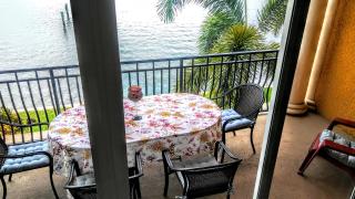 Beach and Bay MediterraneanTownhouse - St. Pete Beach - 6