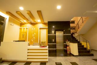 Ponnis Hotel - Palni - 4