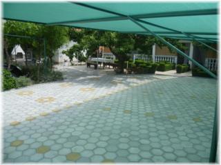 Apartman jednosoban i trosoban - Sukošan - 9