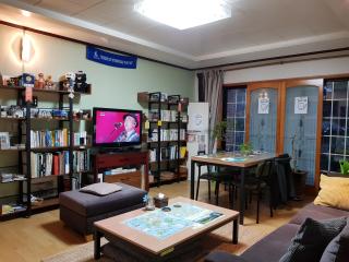 Tongyeong Episode Guesthouse - Tongyeong - 4