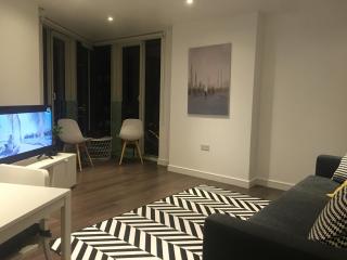 GRAND SERVICED APARTMENTS***** - 8