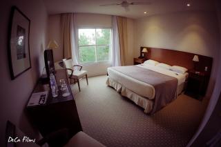 Elegance Hotel Tandil - Tandil - 2