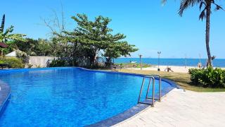 Luwansa Beach Hotel - Labuan Bajo - 2