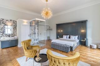 Mid City Apartments - 0